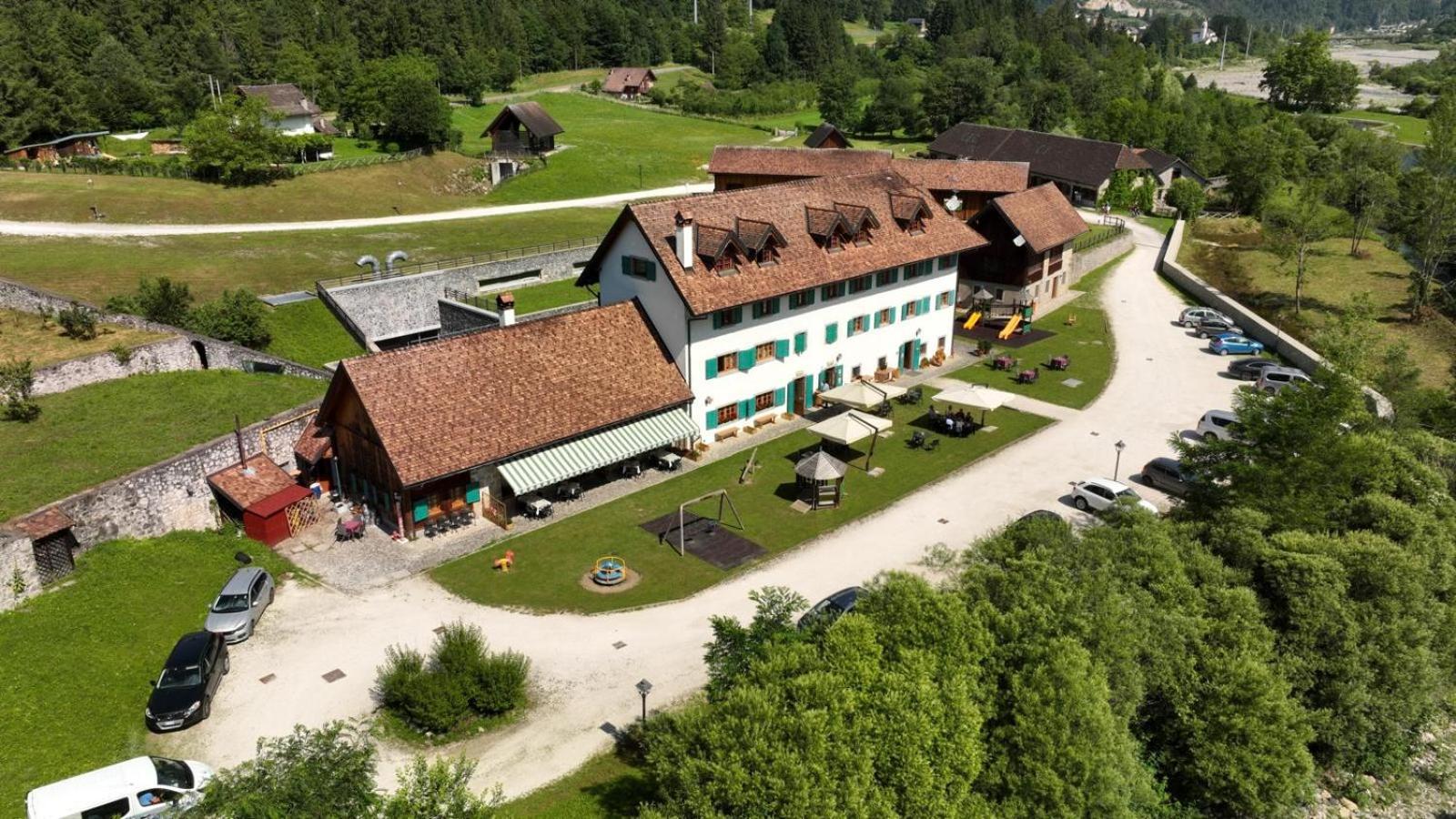 Hotel Aplis Ovaro Extérieur photo