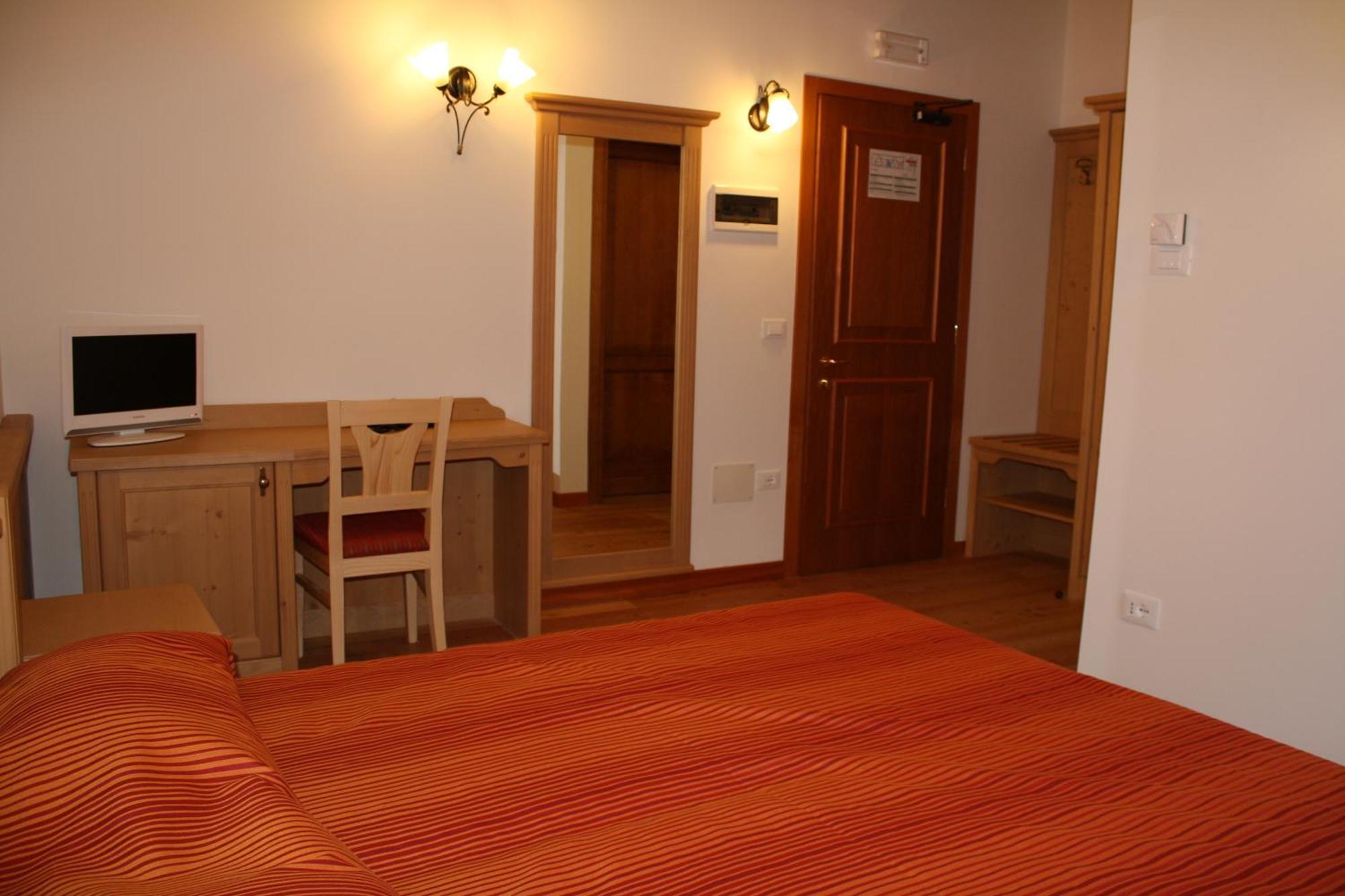 Hotel Aplis Ovaro Chambre photo